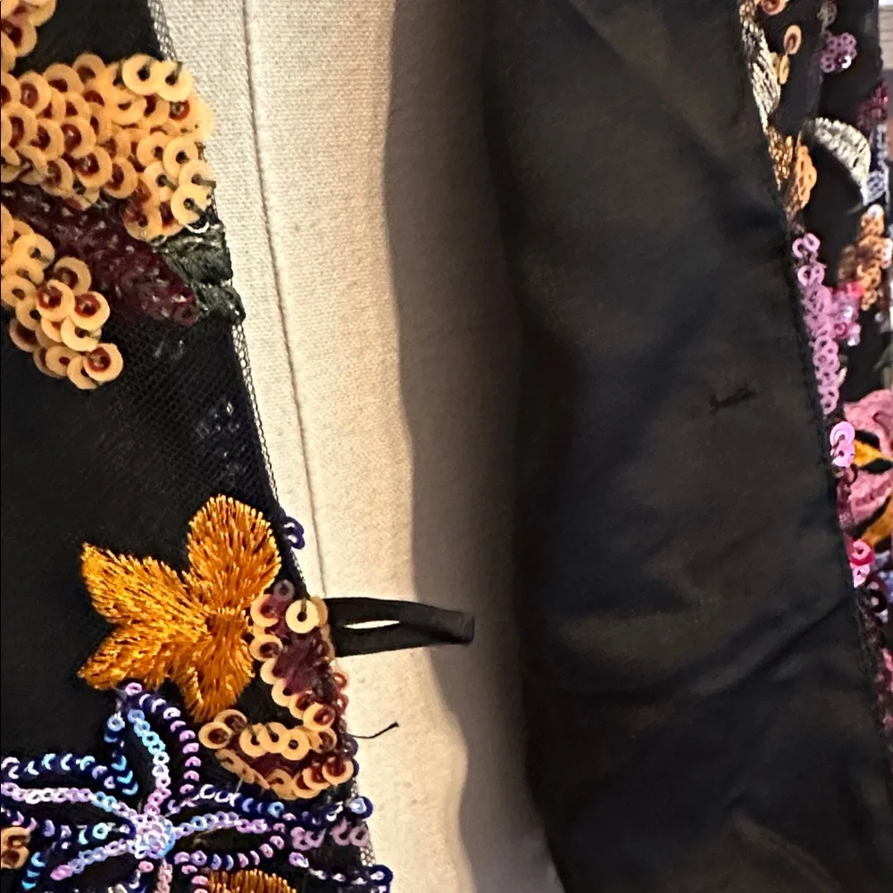 Anthropologie TINY floral slightly cropped sequins lined party Small blazer